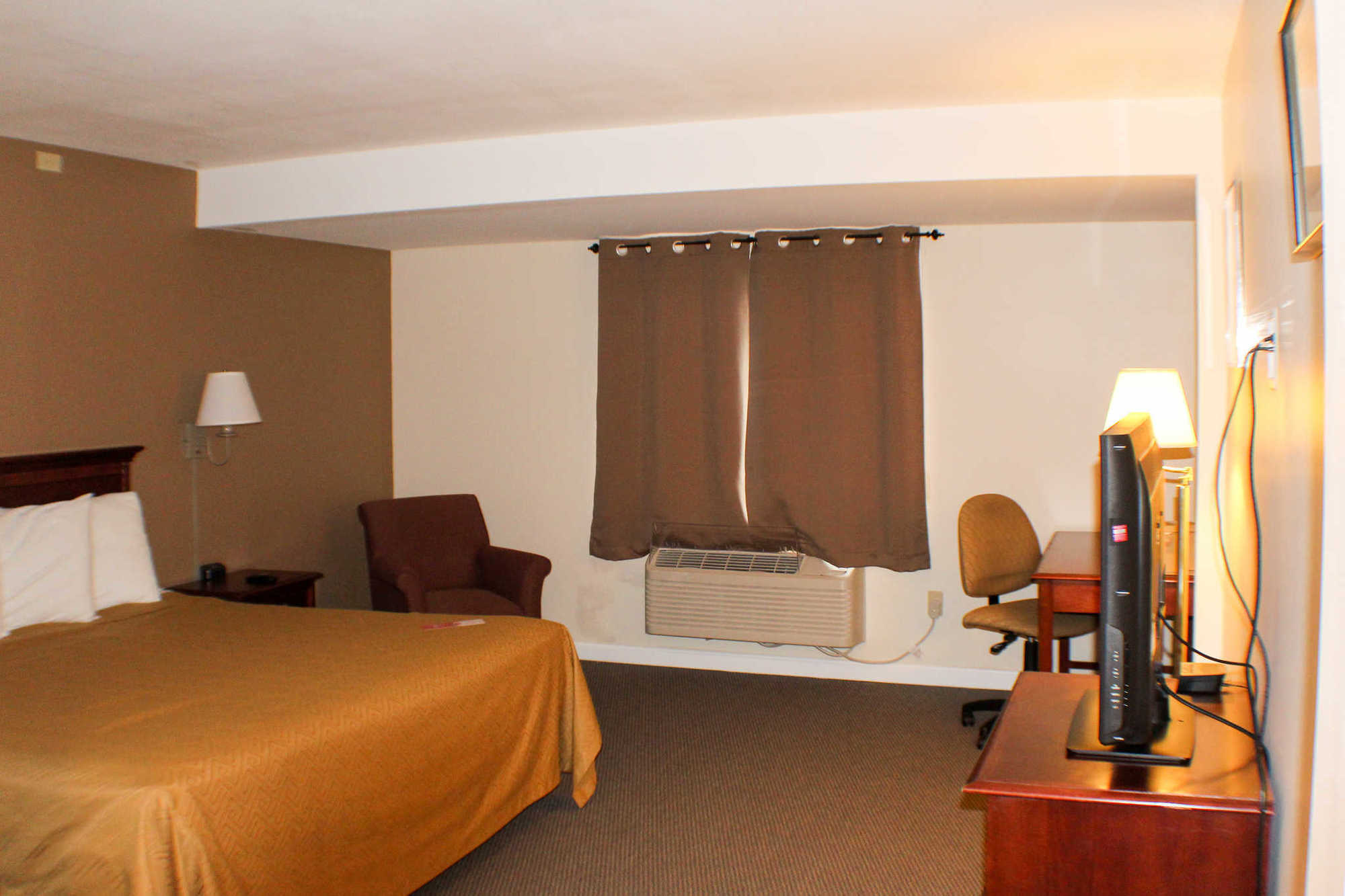 Quality Inn & Suites Lincoln Habitación foto